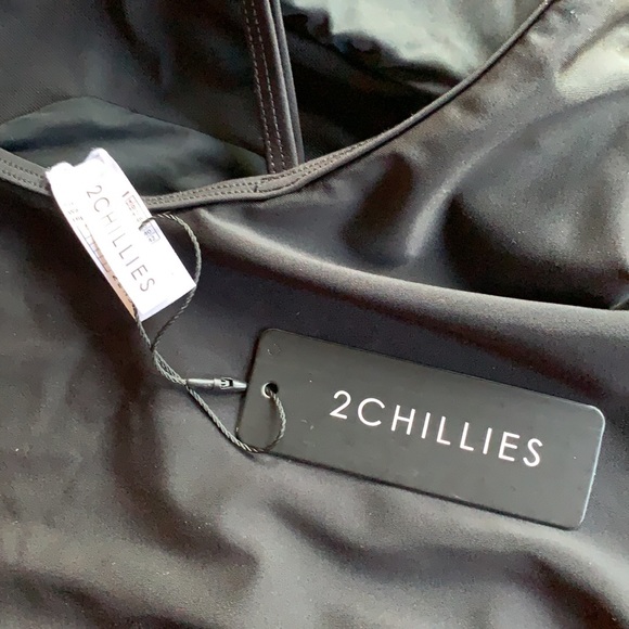 NWT 2 Chillies Black Mesh Panel High-Neck One-Piece - Picture 6 of 9